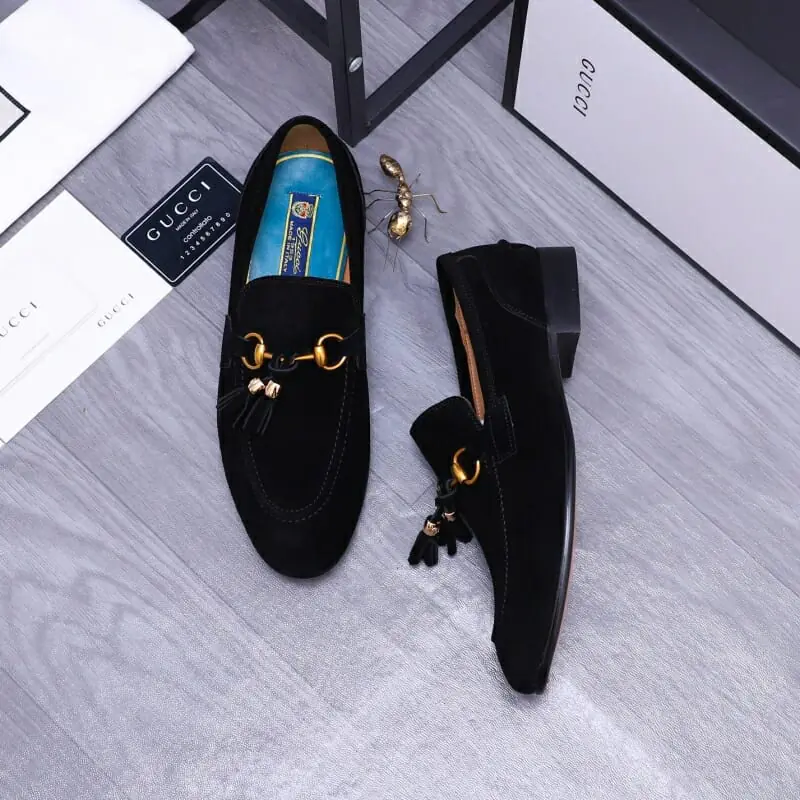 gucci oxfords chaussures pour homme s_1243baa2